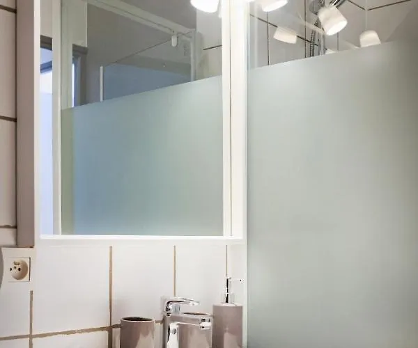 Διαμέρισμα N1 Des Etudes Cosy Duplex Netflix Balcon Conciergeriedamecarcas Καρκασόν